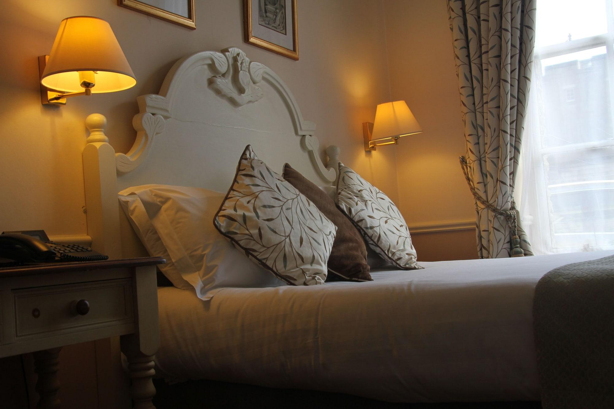 Hazlewood Castle & Spa Tadcaster Bagian luar foto