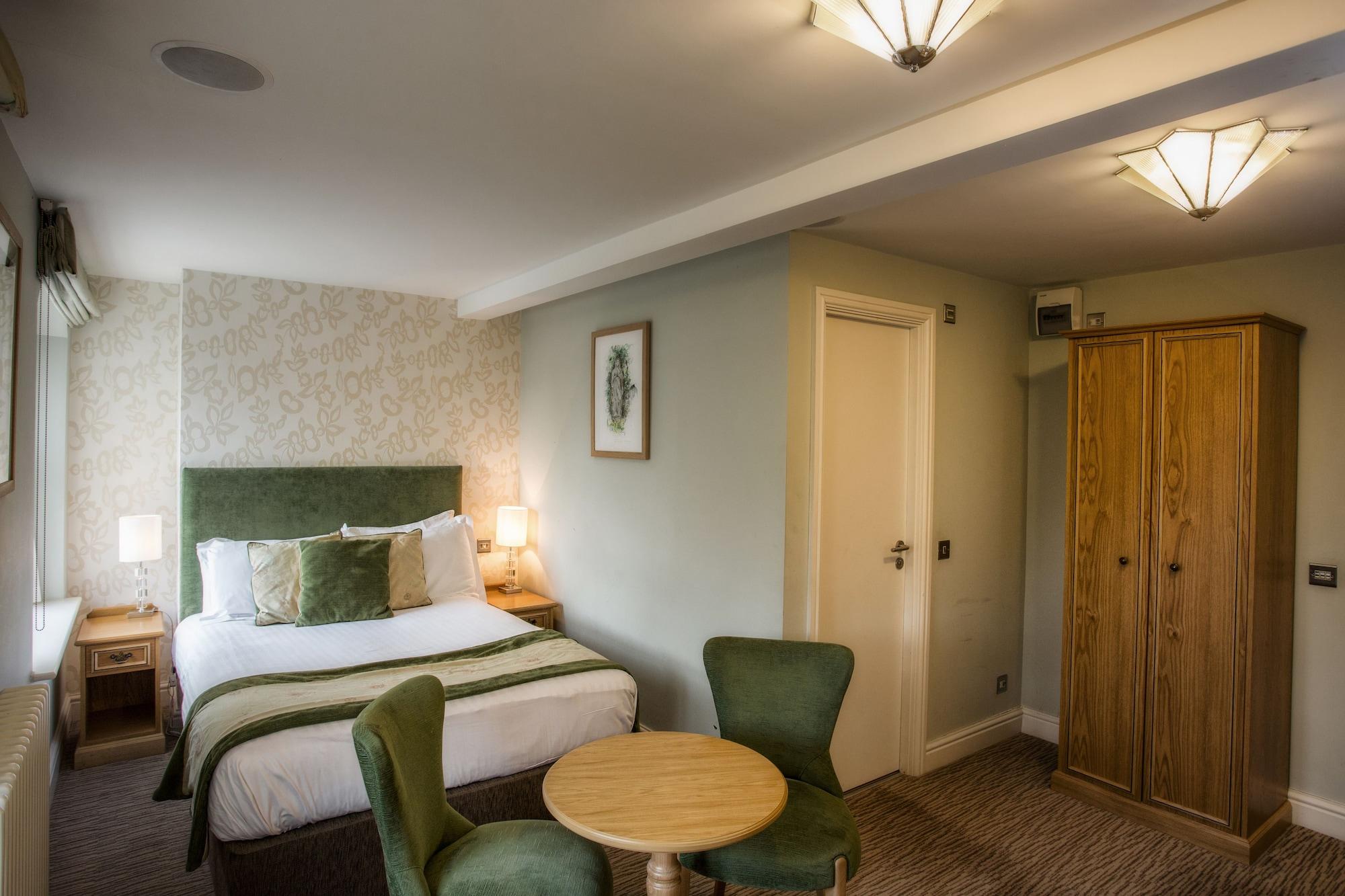 Hazlewood Castle & Spa Tadcaster Bagian luar foto