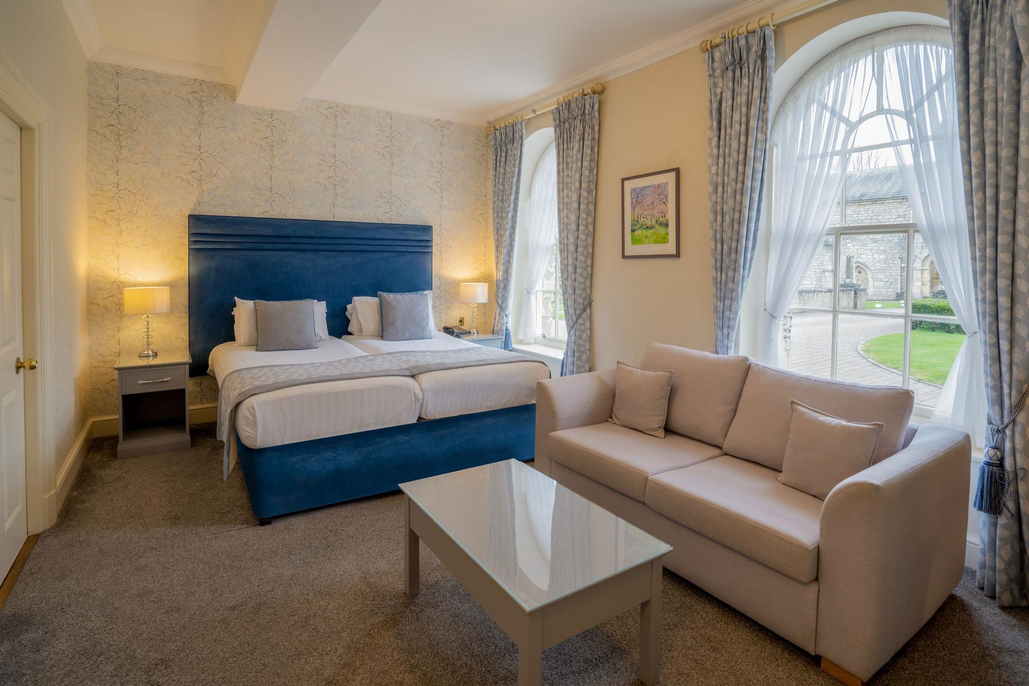 Hazlewood Castle & Spa Tadcaster Bagian luar foto