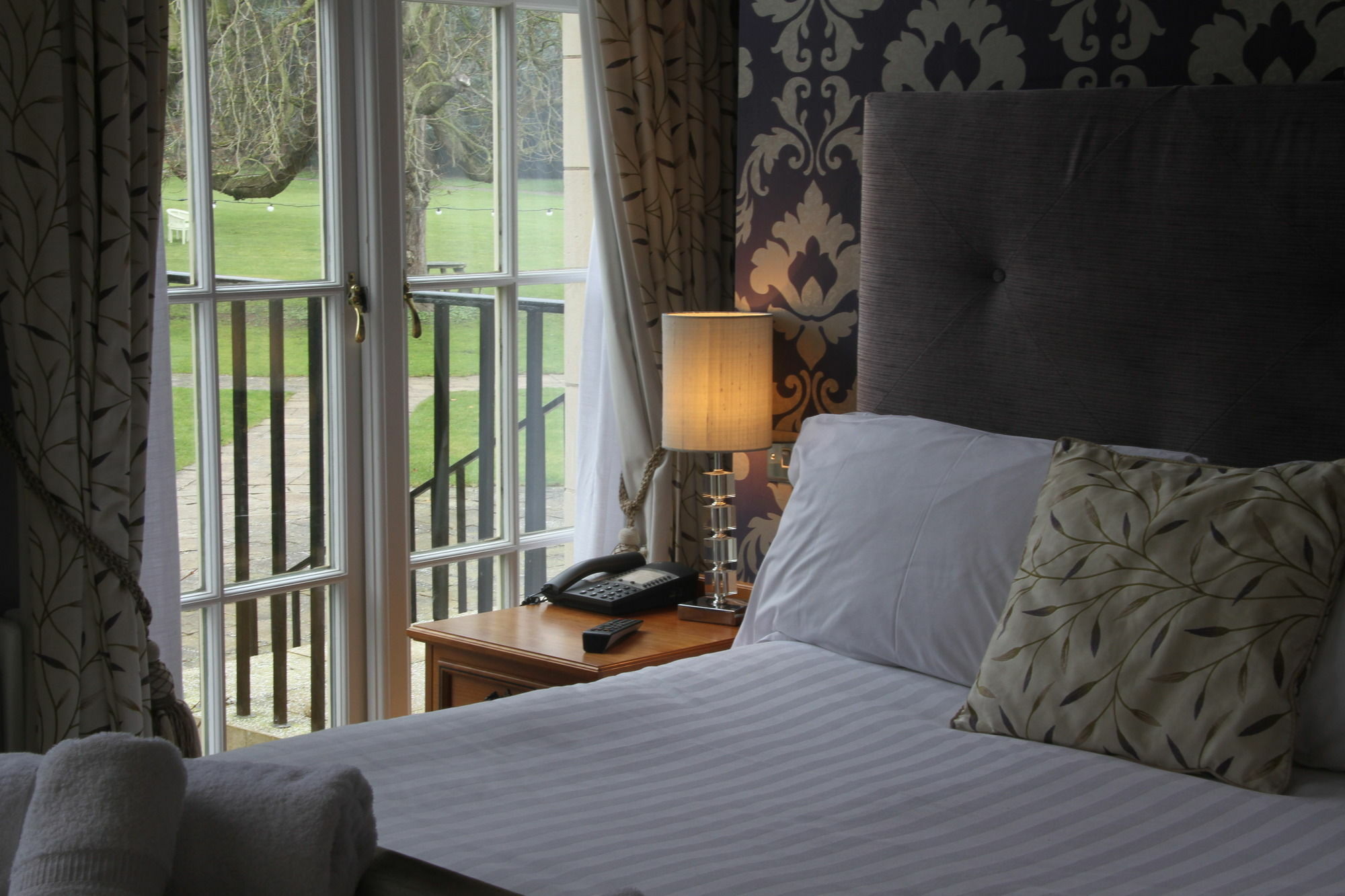 Hazlewood Castle & Spa Tadcaster Bagian luar foto