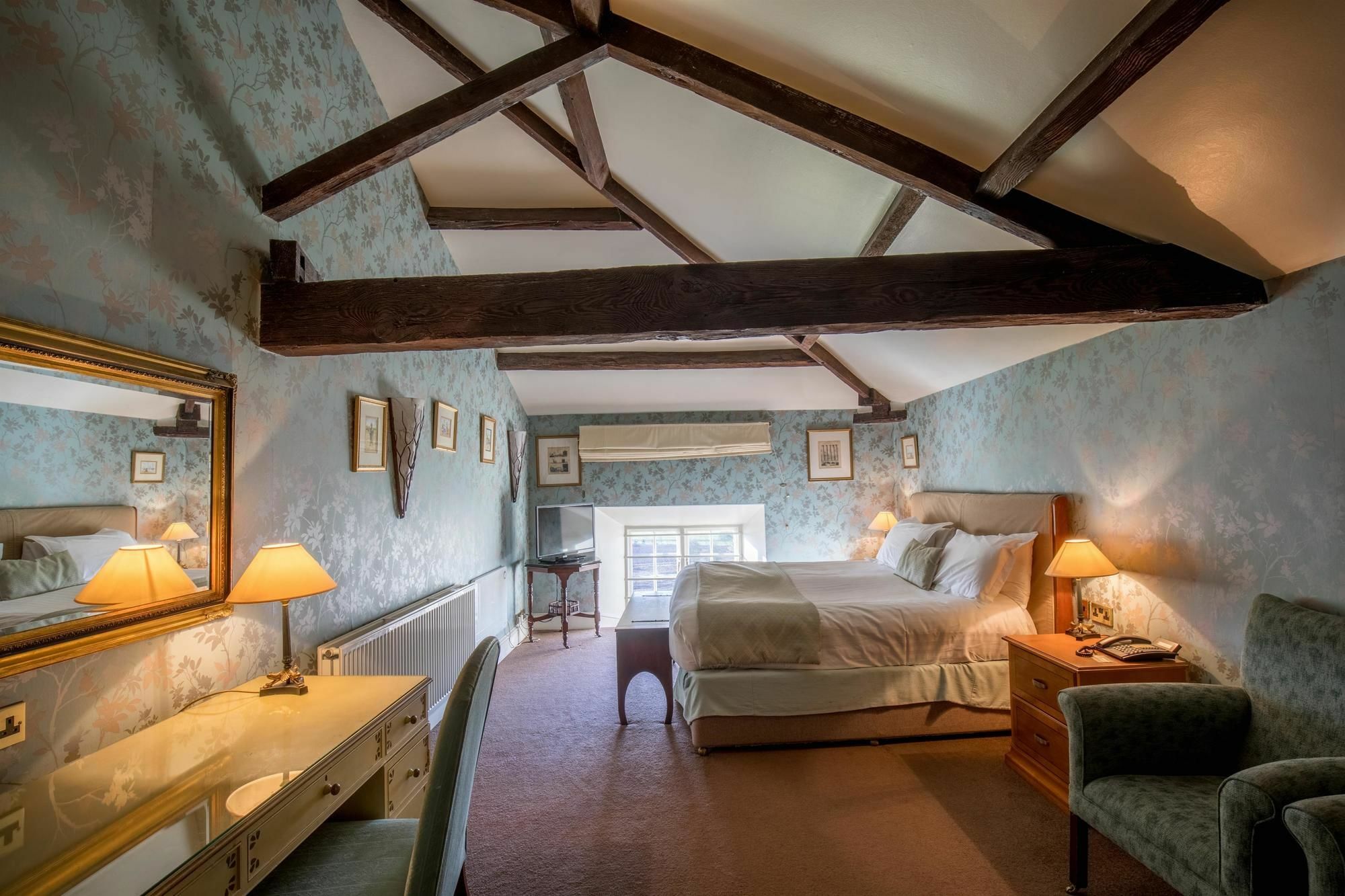 Hazlewood Castle & Spa Tadcaster Bagian luar foto